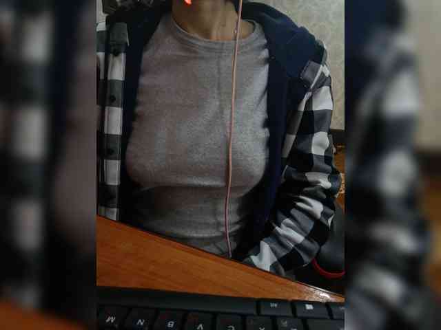 naked_taxi_dispatcher webcam