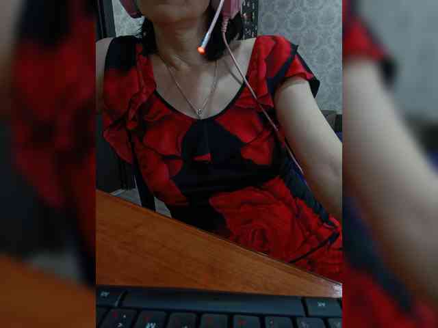 naked_taxi_dispatcher webcam