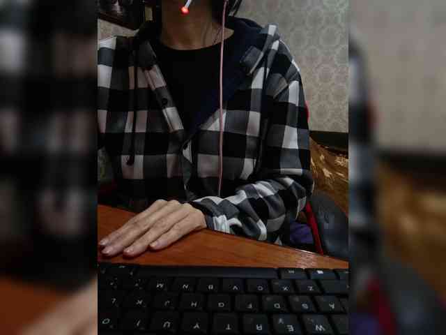 naked_taxi_dispatcher webcam