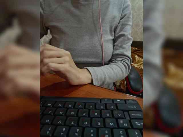 naked_taxi_dispatcher webcam