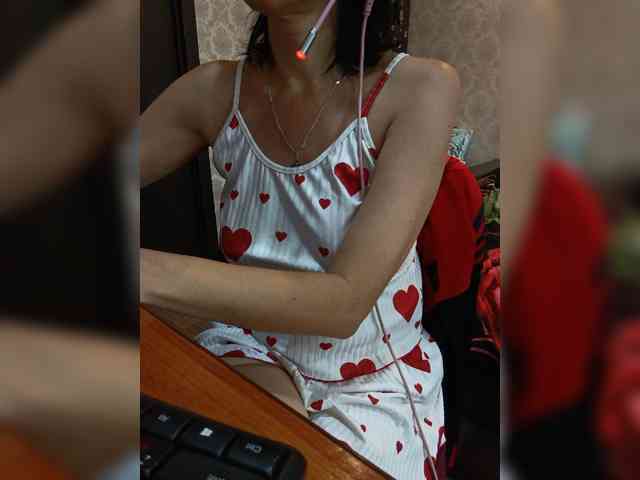 naked_taxi_dispatcher webcam