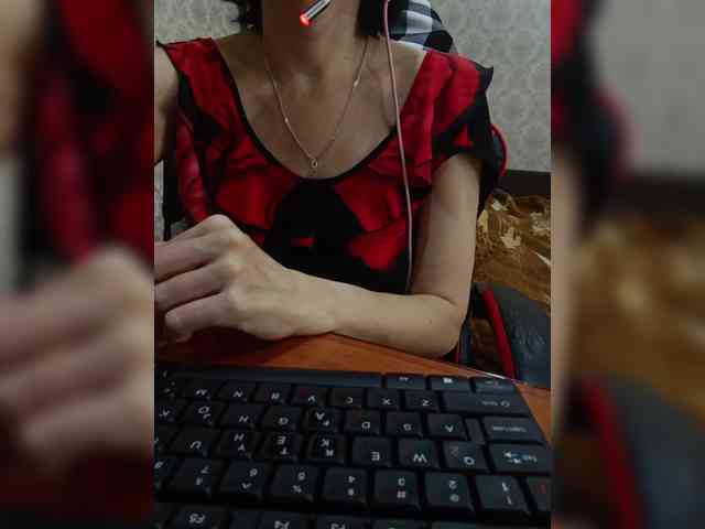 naked_taxi_dispatcher webcam