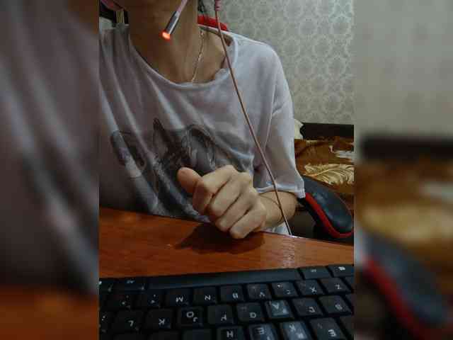 naked_taxi_dispatcher webcam