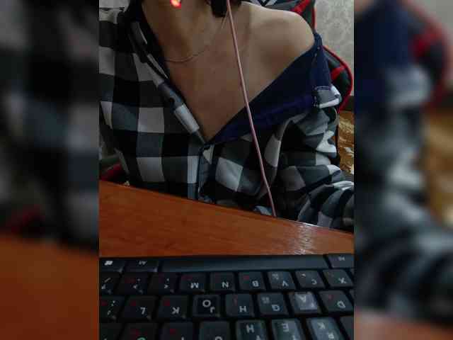 naked_taxi_dispatcher webcam