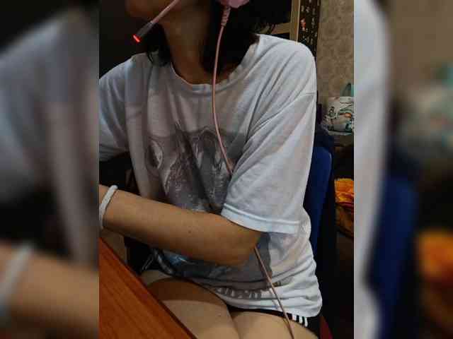 naked_taxi_dispatcher webcam