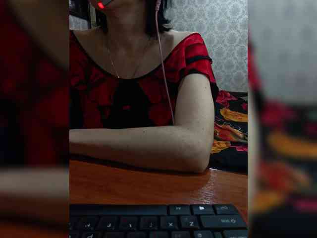 naked_taxi_dispatcher webcam