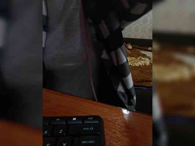 naked_taxi_dispatcher webcam