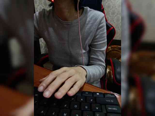 naked_taxi_dispatcher webcam