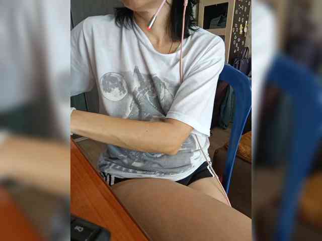 naked_taxi_dispatcher webcam