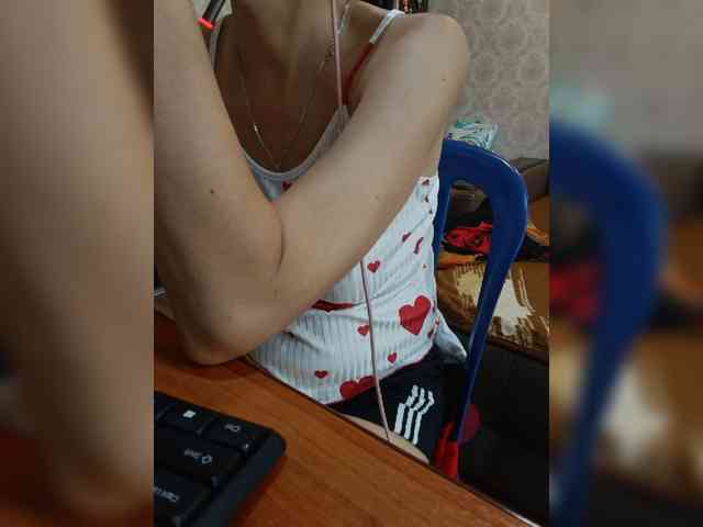 naked_taxi_dispatcher webcam