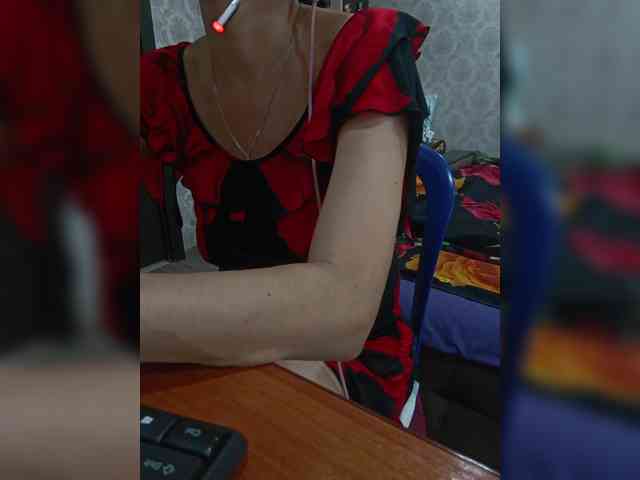 naked_taxi_dispatcher webcam