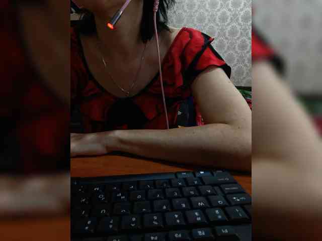 naked_taxi_dispatcher webcam