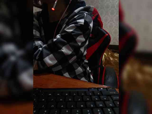 naked_taxi_dispatcher webcam