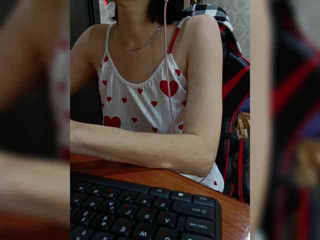 naked_taxi_dispatcher webcam