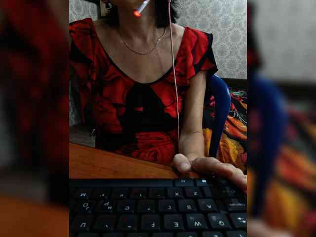 naked_taxi_dispatcher webcam
