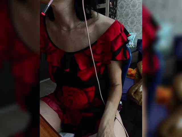 Olik-Pisa Live Webcam on BongaCams