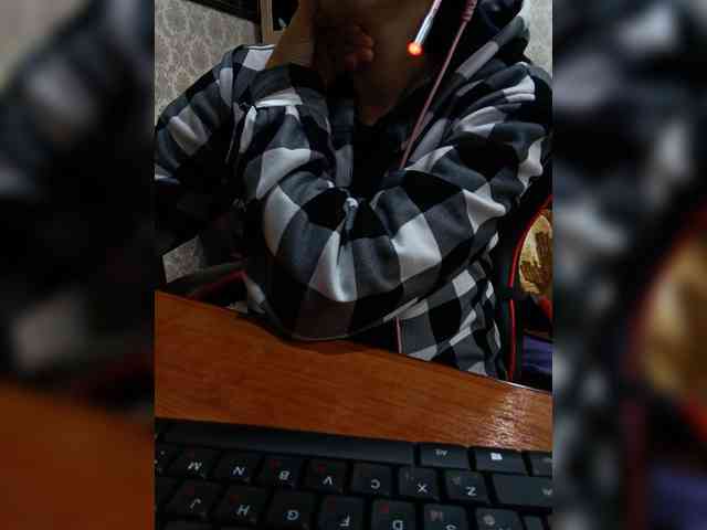 naked_taxi_dispatcher webcam