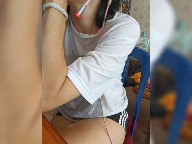 Naked_taxi_dispatcher's cam show statistics and live stream
