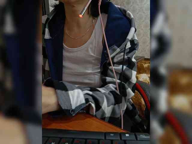 naked_taxi_dispatcher webcam