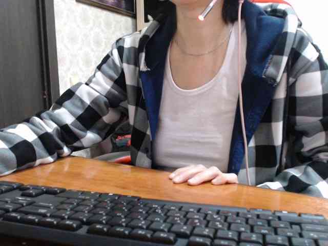 naked_taxi_dispatcher webcam
