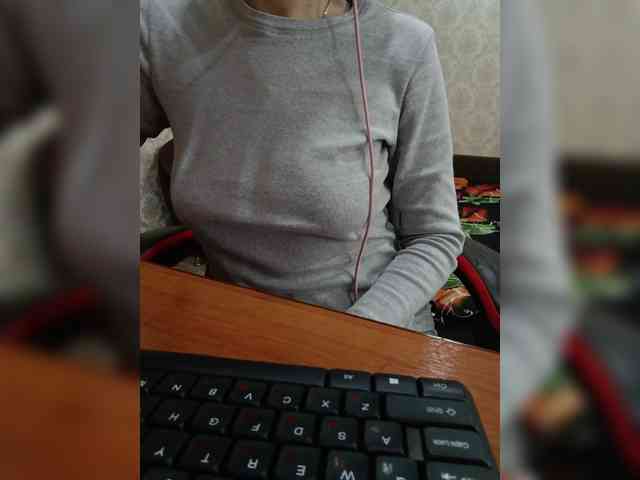 naked_taxi_dispatcher webcam