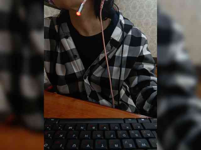 naked_taxi_dispatcher webcam