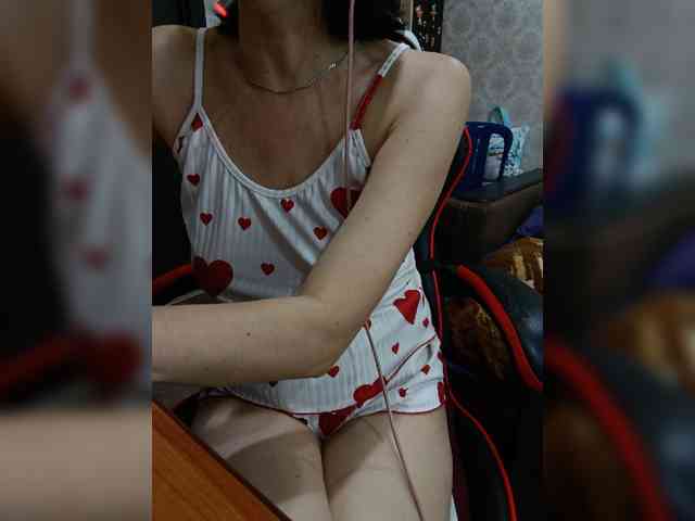 naked_taxi_dispatcher webcam