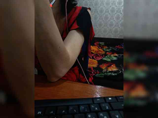 naked_taxi_dispatcher webcam