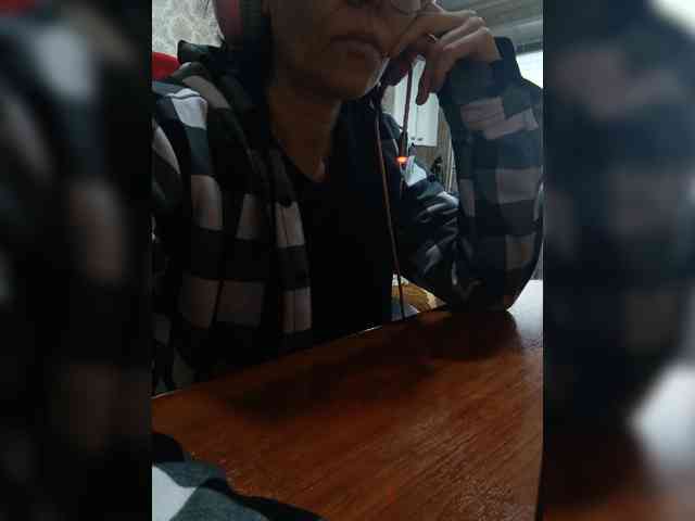 naked_taxi_dispatcher webcam