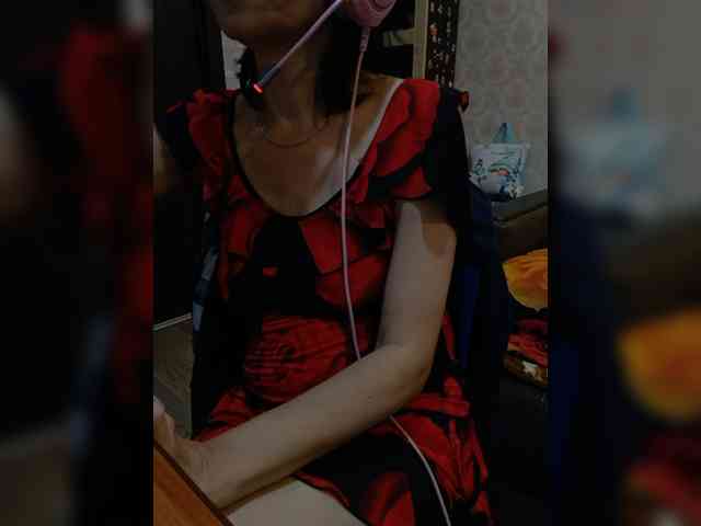 naked_taxi_dispatcher webcam