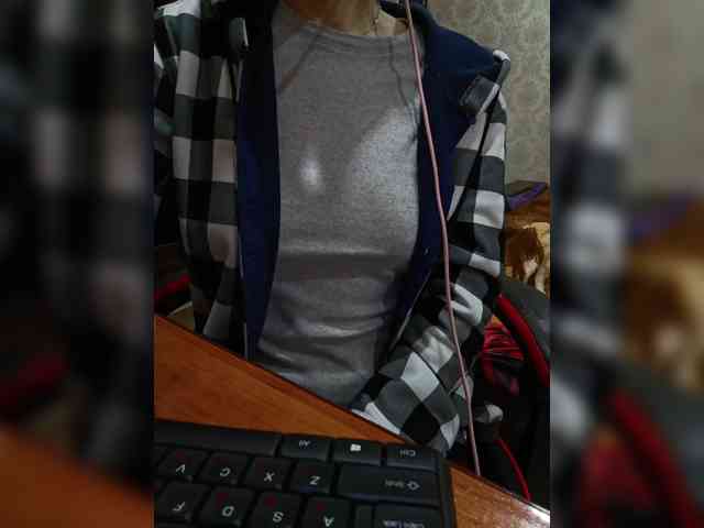 naked_taxi_dispatcher webcam