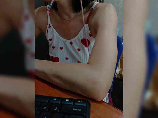 naked_taxi_dispatcher webcam