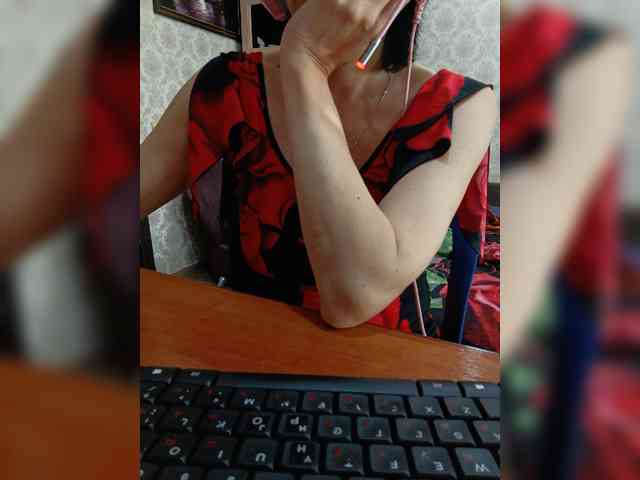 naked_taxi_dispatcher webcam