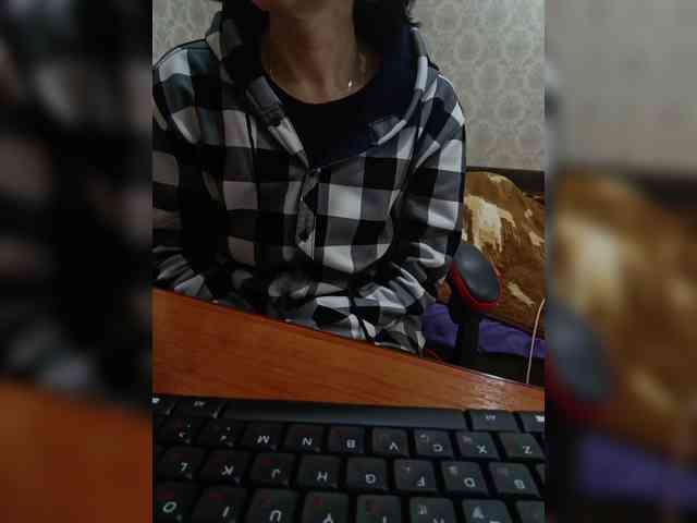 naked_taxi_dispatcher webcam