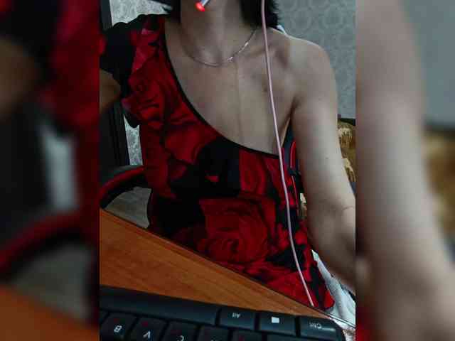 naked_taxi_dispatcher webcam