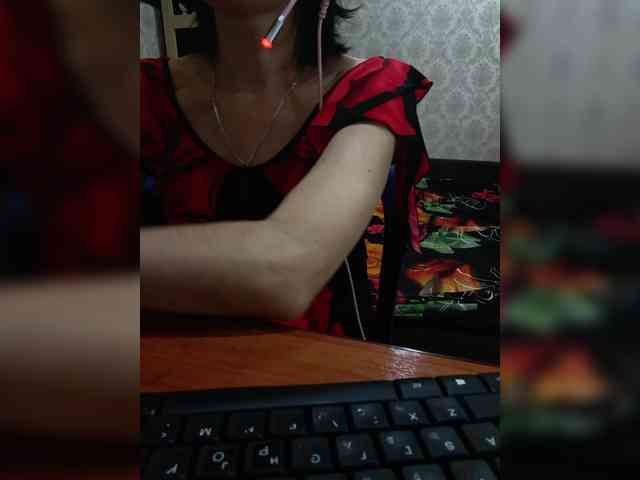 naked_taxi_dispatcher webcam