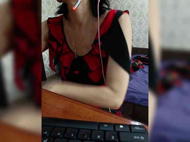 naked_taxi_dispatcher webcam