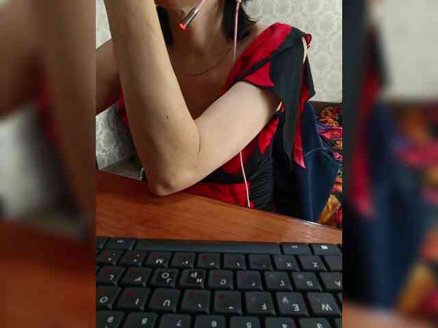 naked_taxi_dispatcher webcam