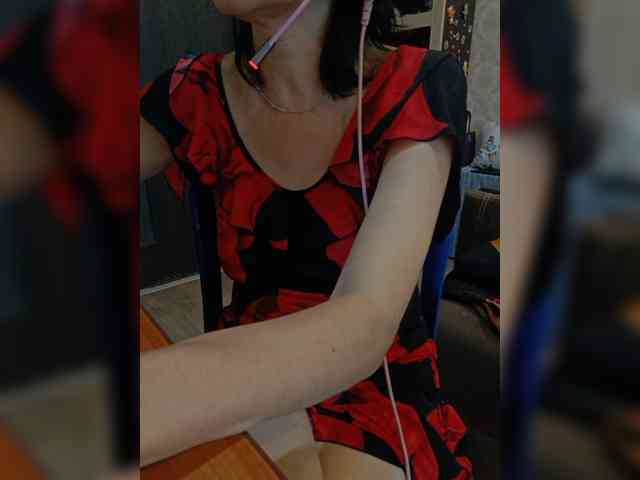 naked_taxi_dispatcher webcam