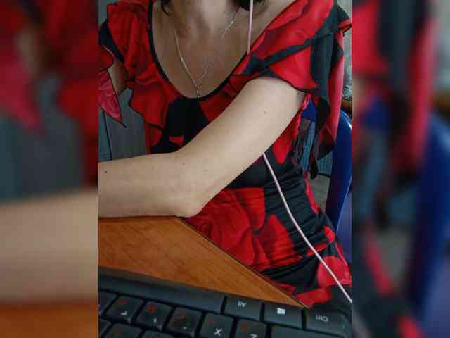 naked_taxi_dispatcher webcam