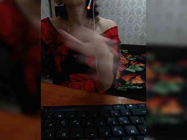 naked_taxi_dispatcher webcam
