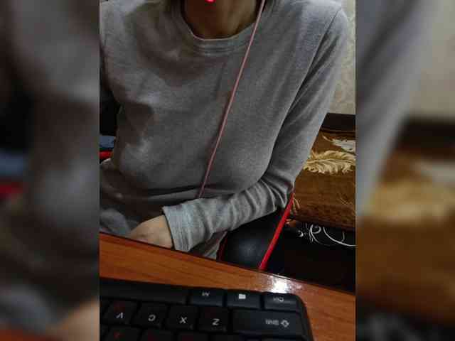 naked_taxi_dispatcher webcam