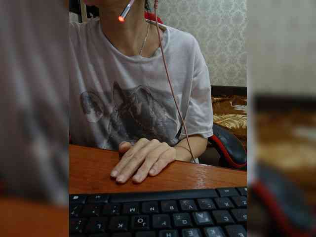 naked_taxi_dispatcher webcam