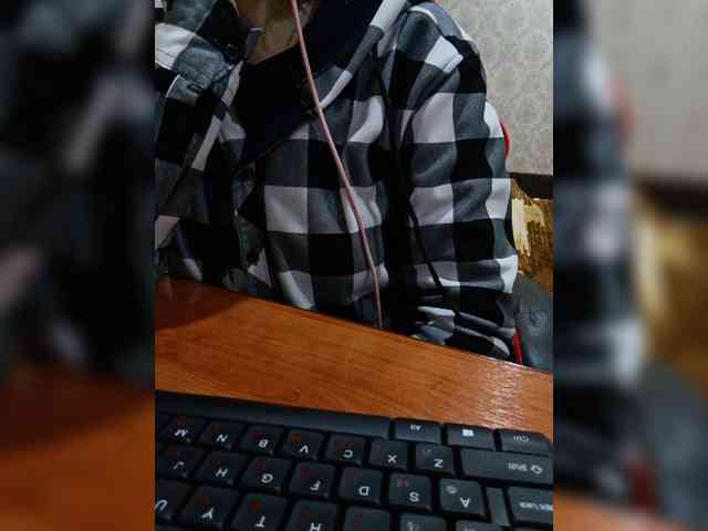 naked_taxi_dispatcher webcam