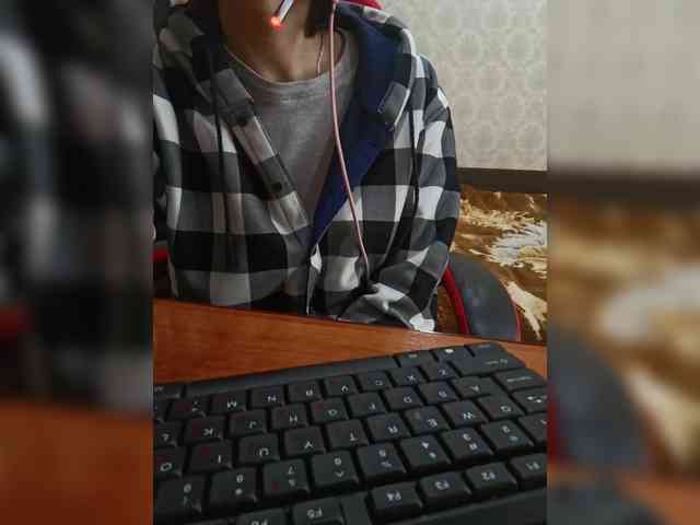 naked_taxi_dispatcher webcam