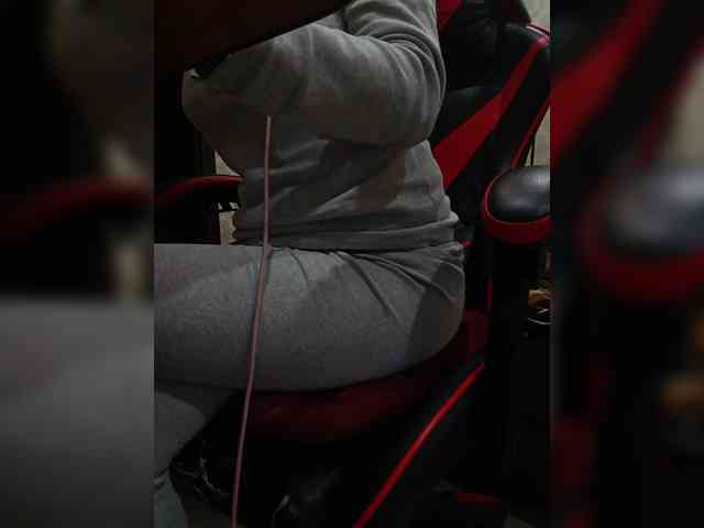 naked_taxi_dispatcher webcam