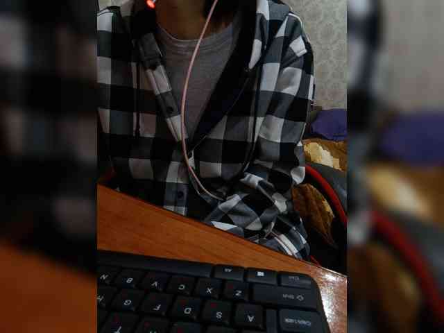 naked_taxi_dispatcher webcam