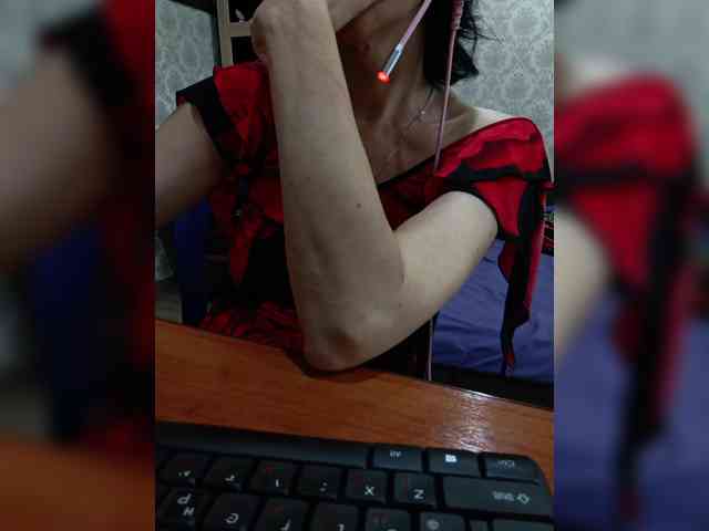 naked_taxi_dispatcher webcam