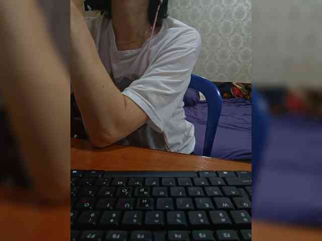 naked_taxi_dispatcher webcam