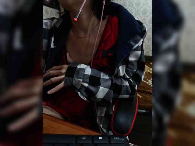 naked_taxi_dispatcher webcam